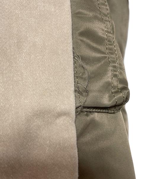 MIHARA YASUHIRO（ミハラヤスヒロ）MIHARA YASUHIRO (ミハラヤスヒロ) Front Back Combined Zip-up Jacket ベージュ×オリーブ サイズ:40の古着・服飾アイテム