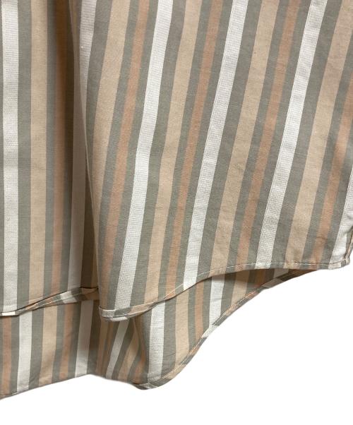 IM ISSEY MIYAKE（アイエムイッセイミヤケ）im issey miyake (アイエムイッセイミヤケ) ストライプシャツ ベージュ サイズ:Mの古着・服飾アイテム