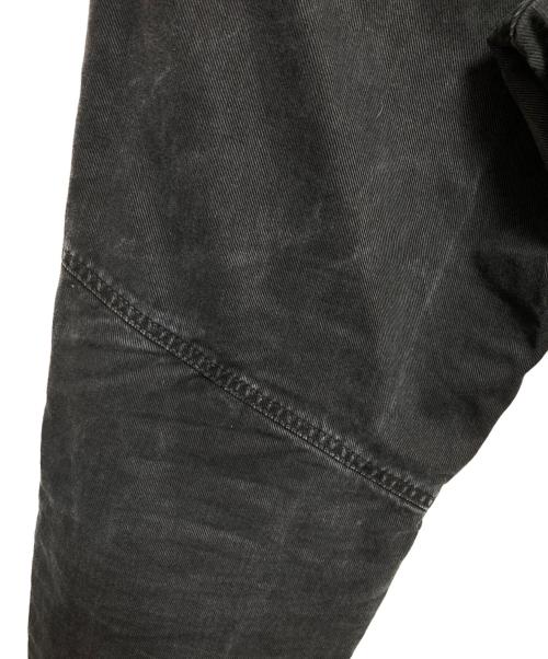 VERSACE JEANS COUTURE（ヴェルサーチ ジーンズクチュール）VERSACE JEANS COUTURE (ヴェルサーチ ジーンズクチュール) デニムジョガーパンツ ブラック サイズ:34の古着・服飾アイテム