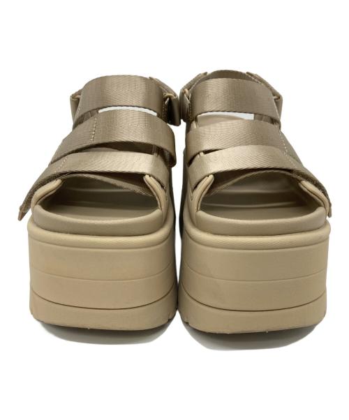 UGG（アグ）UGG (アグ) GOLDENRISE ベージュ サイズ:23cmの古着・服飾アイテム