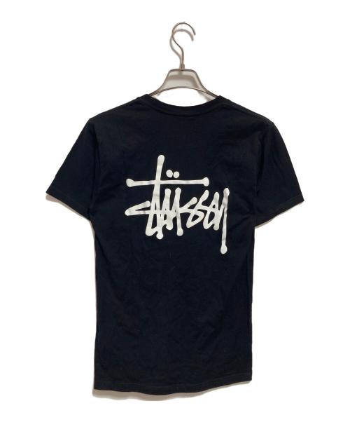 stussy（ステューシー）stussy (ステューシー) プリントTシャツ ブラック サイズ:Sの古着・服飾アイテム