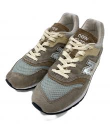 NEW BALANCE（ニューバランス）の古着「U997MGローカットスニーカー」｜グレー×ベージュ