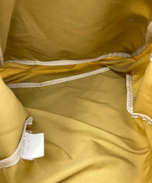 PAPAS（パパス）PAPAS (パパス) ロゴワッペンバックパック ベージュの古着・服飾アイテム