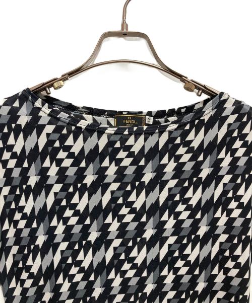 FENDI（フェンディ）FENDI (フェンディ) 総柄カットソー ブラック×ホワイト サイズ:42の古着・服飾アイテム