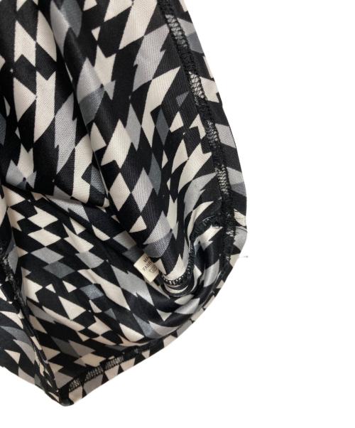 FENDI（フェンディ）FENDI (フェンディ) 総柄カットソー ブラック×ホワイト サイズ:42の古着・服飾アイテム