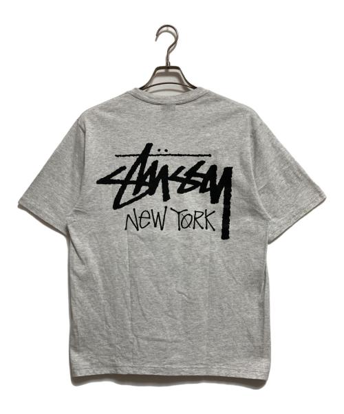 stussy（ステューシー）stussy (ステューシー) New York Chapter Tee グレー サイズ:Mの古着・服飾アイテム