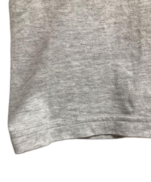 stussy（ステューシー）stussy (ステューシー) New York Chapter Tee グレー サイズ:Mの古着・服飾アイテム