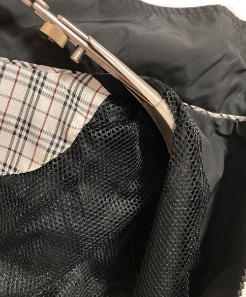 BURBERRY BLACK LABEL（バーバリーブラックレーベル）BURBERRY BLACK LABEL (バーバリーブラックレーベル) ナイロンジャケット ブラック サイズ:Mの古着・服飾アイテム