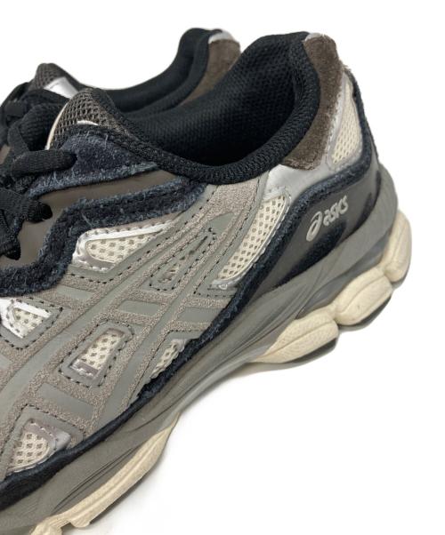 asics（アシックス）asics (アシックス) GEL-NYC スニーカー ホワイト×ブラック サイズ:6の古着・服飾アイテム