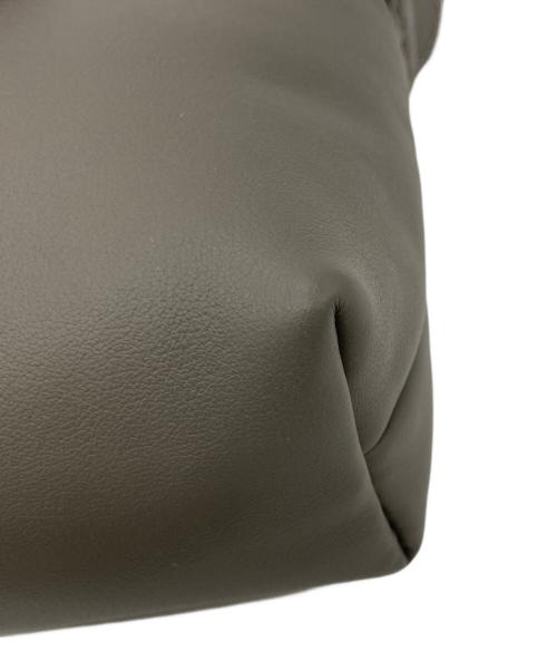 LONGCHAMP（ロンシャン）LONGCHAMP (ロンシャン) ル プリアージュ エクストラ XS ポーチ グレーの古着・服飾アイテム