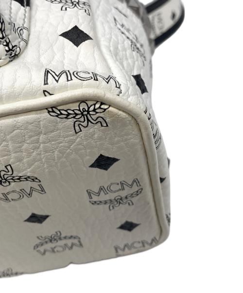 MCM（エムシーエム）MCM (エムシーエム) Stark Side Studded Visetos Small Backpack ホワイトの古着・服飾アイテム