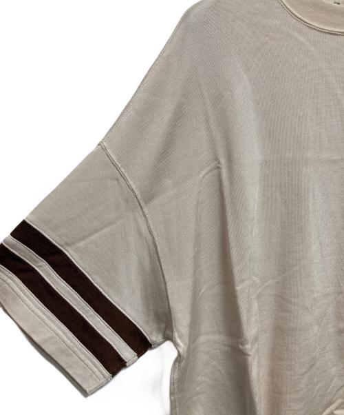 REMI RELIEF（レミレリーフ）REMI RELIEF (レミレリーフ) CONFORM TEE ベージュ サイズ:Sの古着・服飾アイテム