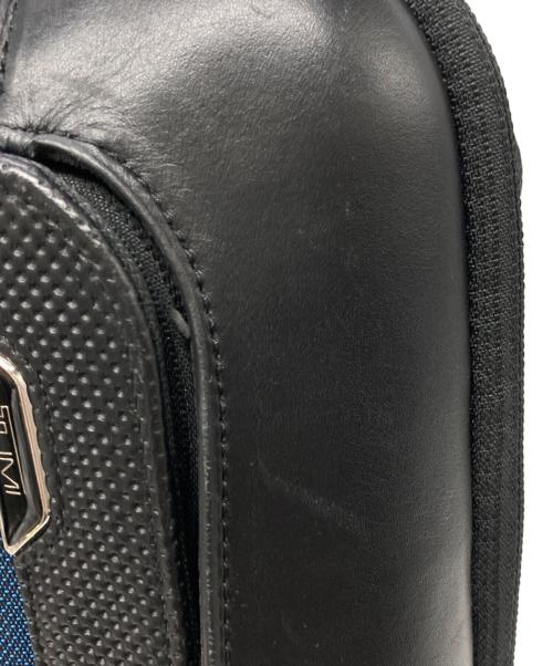 TUMI（トゥミ）TUMI (トゥミ) オルテン クロスボディ ネイビーの古着・服飾アイテム