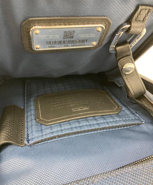 TUMI（トゥミ）TUMI (トゥミ) オルテン クロスボディ ネイビーの古着・服飾アイテム