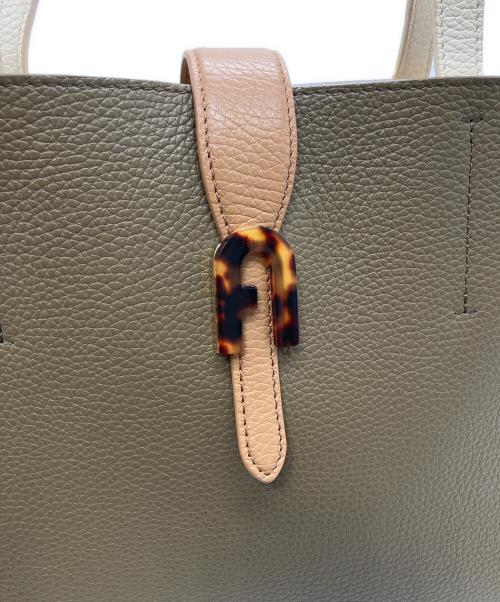 FURLA（フルラ）FURLA (フルラ) SOFIA M TOTEトートバッグ ベージュの古着・服飾アイテム