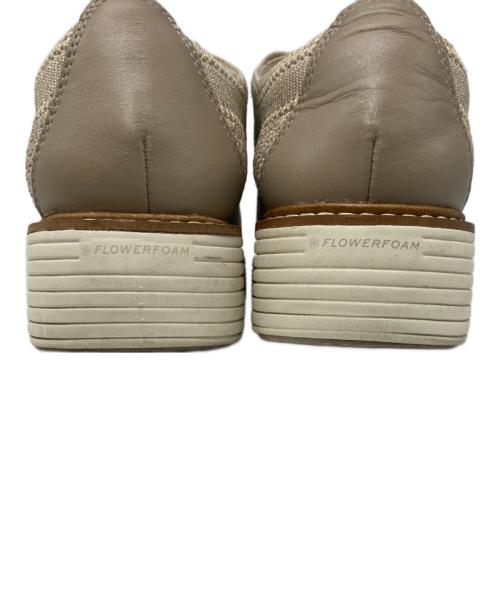 COLE HAAN（コールハーン）COLE HAAN (コールハーン) ローカットスニーカー ベージュ サイズ:6Bの古着・服飾アイテム