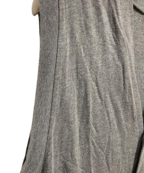 COMME des GARCONS HOMME（コムデギャルソン オム）COMME des GARCONS HOMME (コムデギャルソン オム) ニットベスト グレー サイズ:表記無しの古着・服飾アイテム