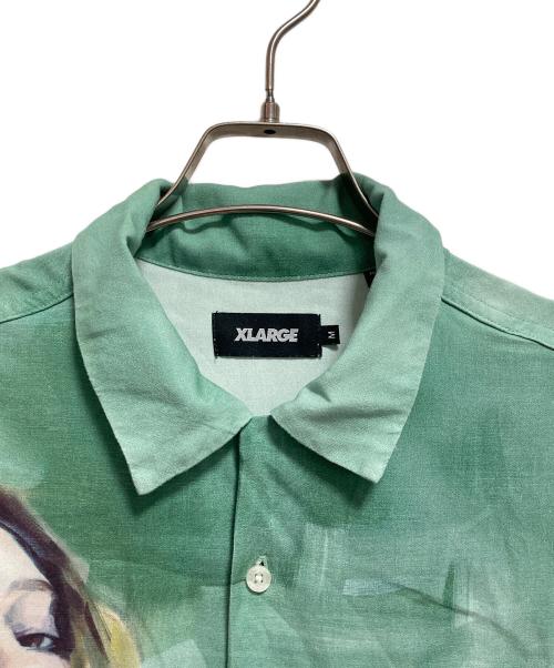 X-LARGE（エクストララージ）X-LARGE (エクストララージ) OIL PAINTING S/S SHIRT グリーン サイズ:Mの古着・服飾アイテム