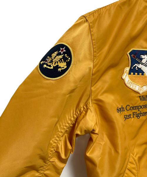 AVIREX（アヴィレックス）AVIREX (アヴィレックス) TIGER&MUSTANG MA-1 イエロー サイズ:Mの古着・服飾アイテム