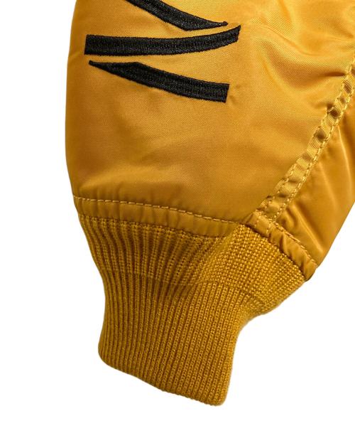 AVIREX（アヴィレックス）AVIREX (アヴィレックス) TIGER&MUSTANG MA-1 イエロー サイズ:Mの古着・服飾アイテム