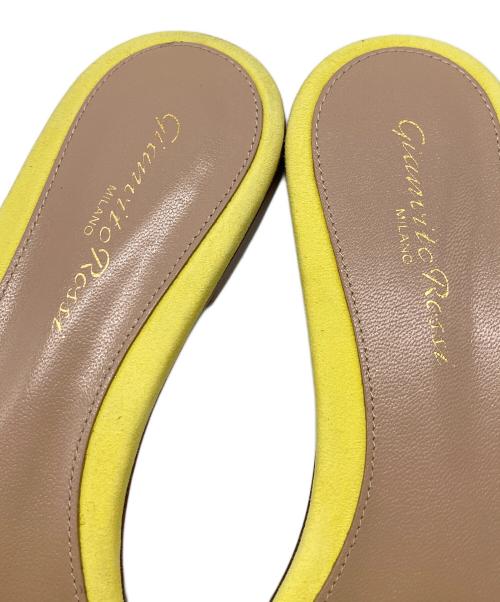 Gianvito Rossi（ジャンヴィト ロッシ）Gianvito Rossi (ジャンヴィト ロッシ) フラットサンダル イエロー サイズ: 36 1/2の古着・服飾アイテム