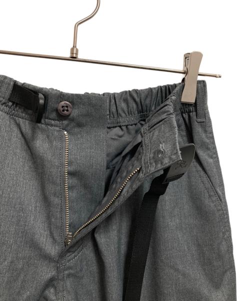 GRAMICCI（グラミチ）GRAMICCI (グラミチ) STRETCH GABARDINE SLACKS PANT グレー サイズ:Sの古着・服飾アイテム