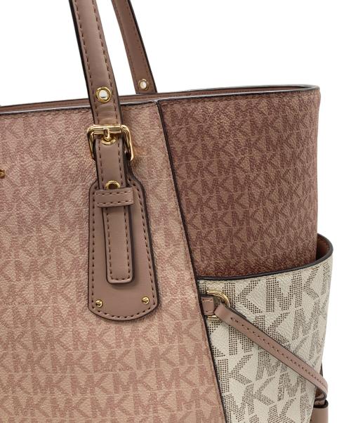 MICHAEL KORS（マイケルコース）MICHAEL KORS (マイケルコース) VOYAGER PVC EW シグネチャー トートバッグ ピンクの古着・服飾アイテム