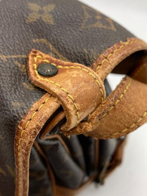 LOUIS VUITTON（ルイ ヴィトン）LOUIS VUITTON (ルイ ヴィトン) ショルダーバッグ ブラウン・ライトブラウンの古着・服飾アイテム