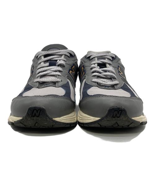 NEW BALANCE（ニューバランス）NEW BALANCE (ニューバランス) M2002RHPスニーカー グレー サイズ:US9.5の古着・服飾アイテム
