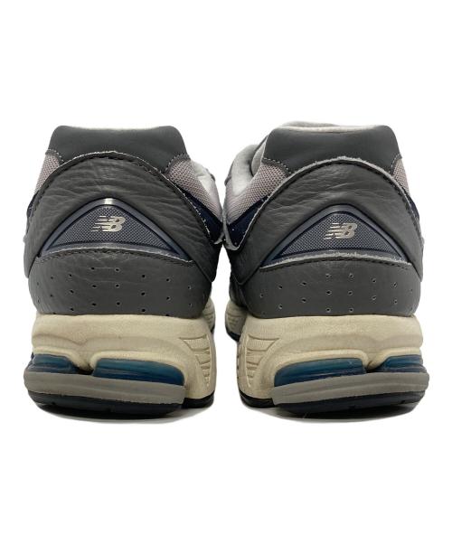 NEW BALANCE（ニューバランス）NEW BALANCE (ニューバランス) M2002RHPスニーカー グレー サイズ:US9.5の古着・服飾アイテム