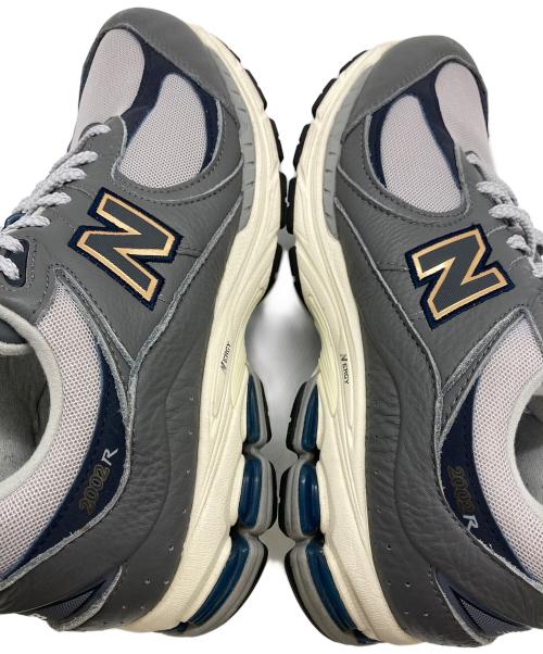 NEW BALANCE（ニューバランス）NEW BALANCE (ニューバランス) M2002RHPスニーカー グレー サイズ:US9.5の古着・服飾アイテム