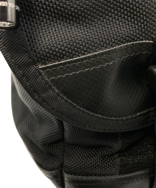 PORTER（ポーター）PORTER (ポーター) HEATメッセンジャーバッグ ブラックの古着・服飾アイテム