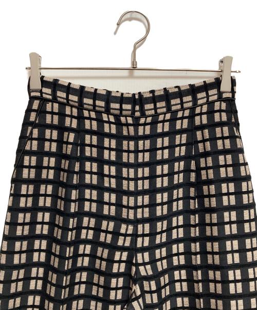 TODAYFUL（トゥデイフル）TODAYFUL (トゥデイフル) Geometric Jacquard Trousers ブラック×ベージュ サイズ:M（38） 未使用品の古着・服飾アイテム