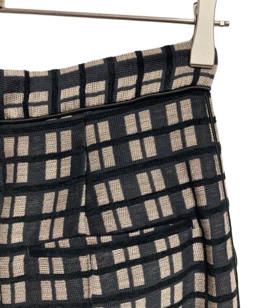 TODAYFUL（トゥデイフル）TODAYFUL (トゥデイフル) Geometric Jacquard Trousers ブラック×ベージュ サイズ:M（38） 未使用品の古着・服飾アイテム