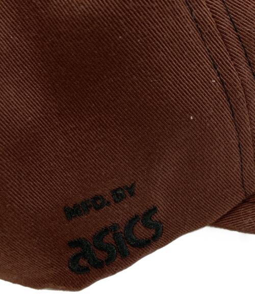 asics novalis（アシックス ノヴァリス）asics novalis (アシックス ノヴァリス) KIKO KOSTADINOV (キコ・コスタディノフ) MIRBELIOIDS CAP ブラウンの古着・服飾アイテム