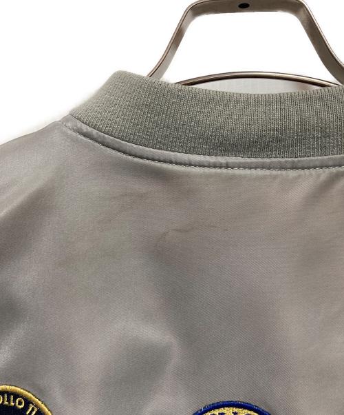 AVIREX（アヴィレックス）AVIREX (アヴィレックス) L-2B アポロII フライトジャケット グレー サイズ:Lの古着・服飾アイテム