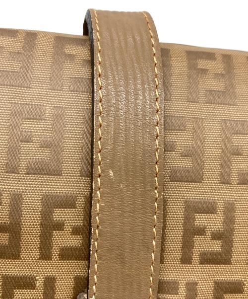 FENDI（フェンディ）FENDI (フェンディ) ズッキーノ柄ショルダーバッグ ベージュの古着・服飾アイテム