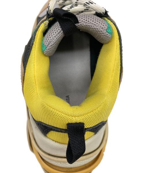 BALENCIAGA（バレンシアガ）BALENCIAGA (バレンシアガ) Triple S ベージュ×グリーン サイズ:US7の古着・服飾アイテム