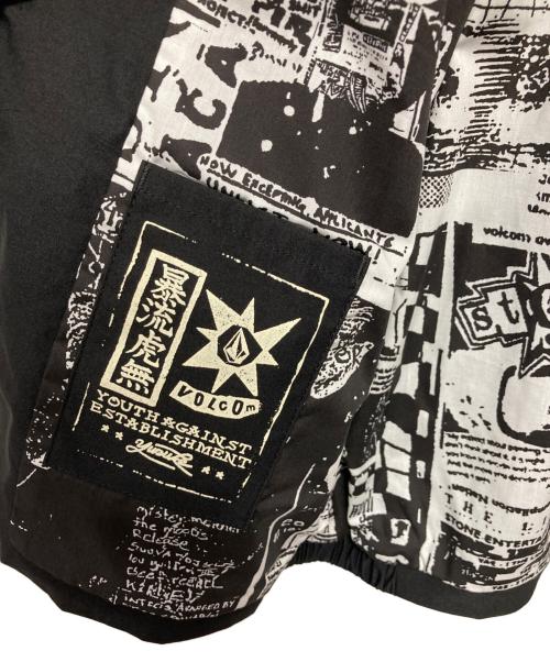VOLCOM（ボルコム）VOLCOM (ボルコム) Tokyo True Featured Artist Yusuke Cuda Jacket ブラック サイズ:Lの古着・服飾アイテム