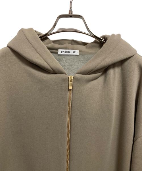 EVERYDAY I LIKE.（エヴリデイ アイ ライク）EVERYDAY I LIKE. (エヴリデイ アイ ライク) *Warm ジップ フーディー カーキ サイズ:FREEの古着・服飾アイテム