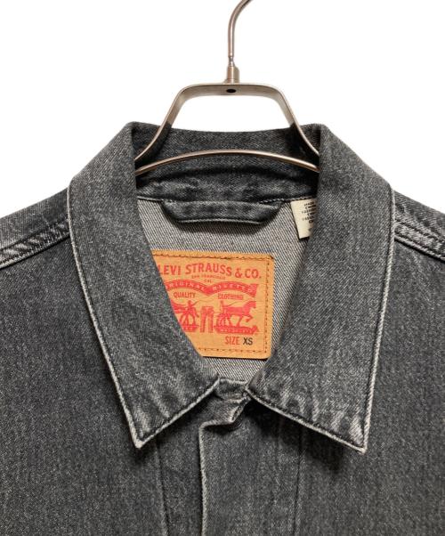LEVI'S（リーバイス）LEVI'S (リーバイス) トラッカージャケット グレー サイズ:XSの古着・服飾アイテム