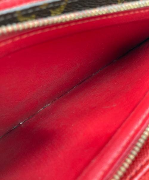 LOUIS VUITTON（ルイ ヴィトン）LOUIS VUITTON (ルイ ヴィトン) ラウンドファスナー財布の古着・服飾アイテム