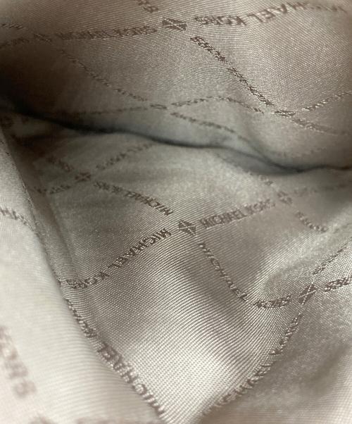 MICHAEL KORS（マイケルコース）MICHAEL KORS (マイケルコース) ショルダーバッグ ベージュの古着・服飾アイテム