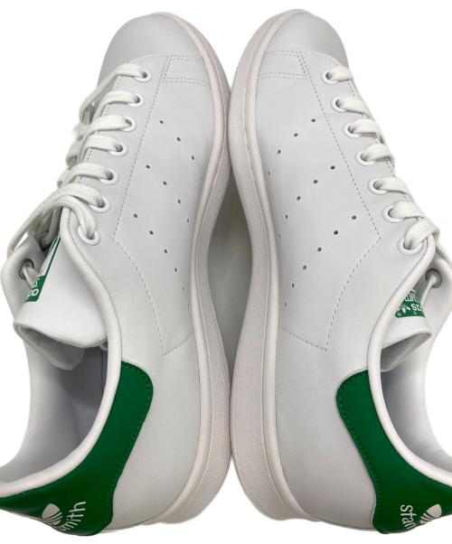 adidas（アディダス）adidas (アディダス) ローカットスニーカー ホワイト×グリーン サイズ:US10.5の古着・服飾アイテム