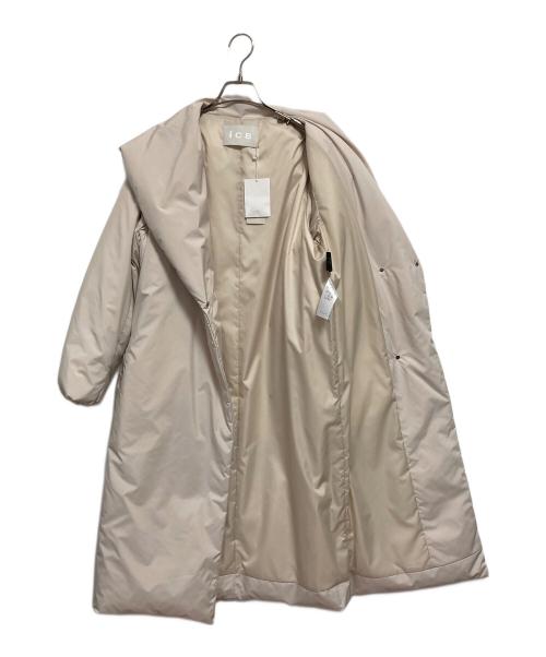 icB（アイシービー）icB (アイシービー) ADSダウン フーデットロングコート ベージュの古着・服飾アイテム