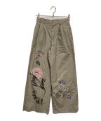 CABANキャバン）の古着「コットンツイル フラワープリント2タックワイドパンツ」｜グリーン