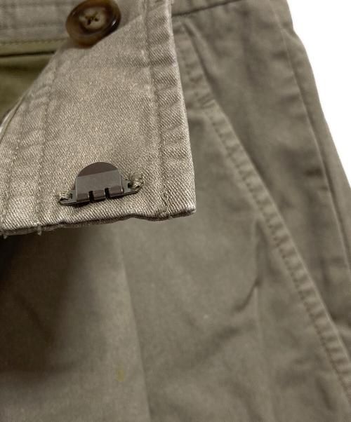 CABAN（キャバン）CABaN (キャバン) コットンツイル フラワープリント2タックワイドパンツ グリーン サイズ:XSの古着・服飾アイテム