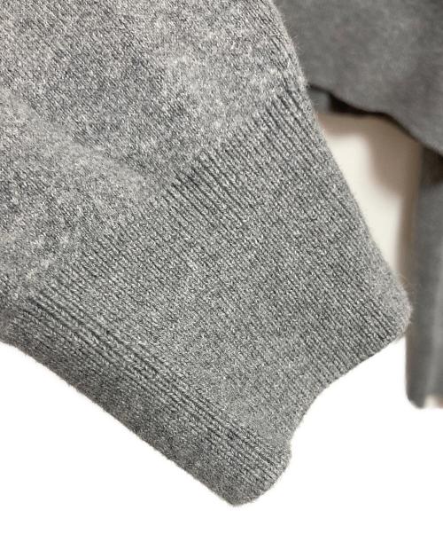 CABAN（キャバン）CABAN (キャバン) コットンカシミヤ パールロゴポロカーディガン グレー サイズ:FREEの古着・服飾アイテム