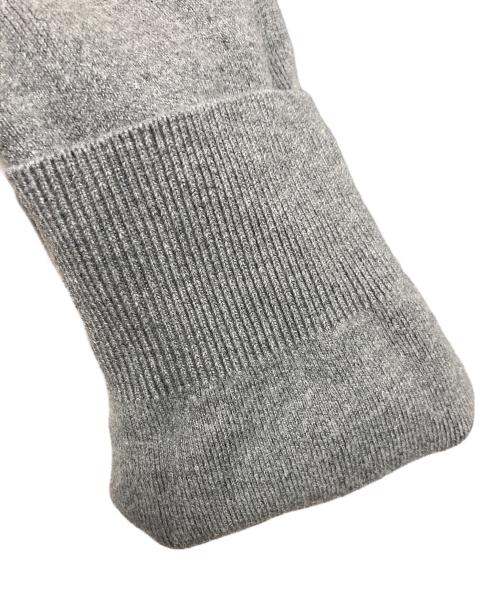 CABAN（キャバン）CABAN (キャバン) コットンカシミヤ パールロゴポロカーディガン グレー サイズ:FREEの古着・服飾アイテム