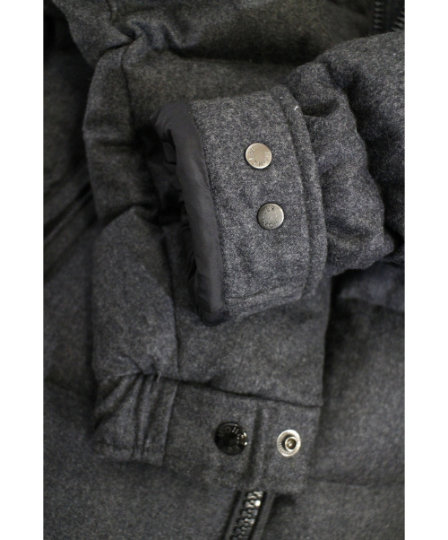 MONCLER（モンクレール）MONCLER (モンクレール) モンジェネーブルダウンジャケット グレー サイズ:1 MONTGENEVREの古着・服飾アイテム